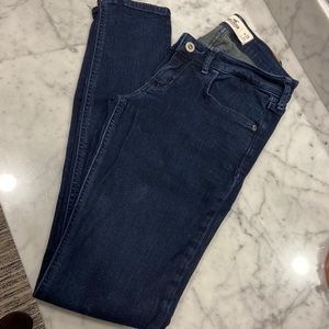 Hollister Low Rise Skinny Jeans